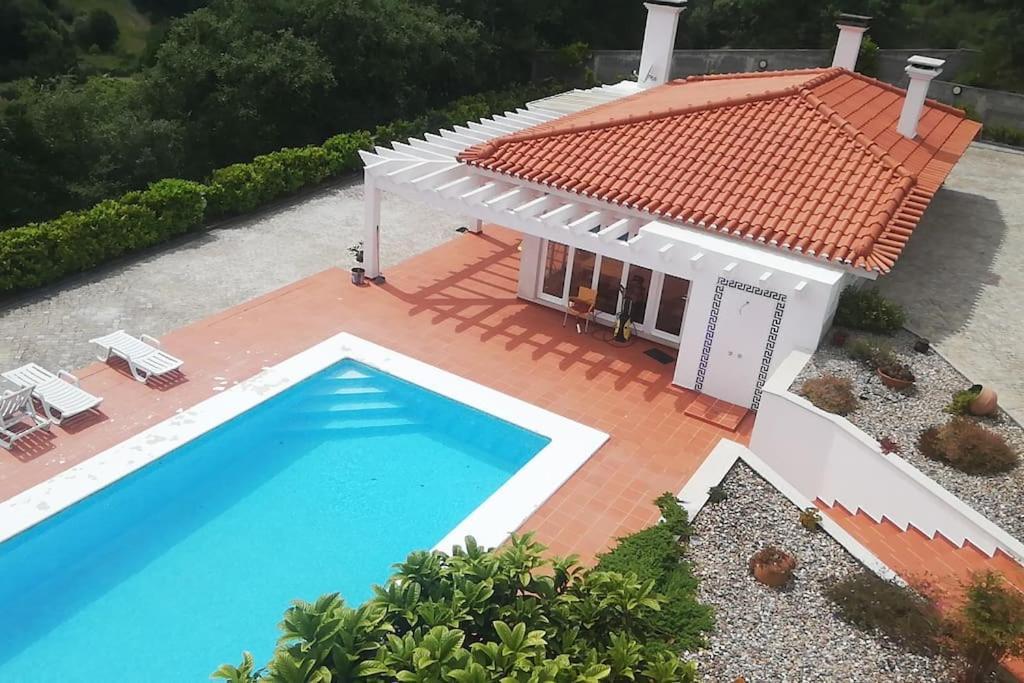 Fatima-ourem - Quinta Da Luz - Breakfast Included *
