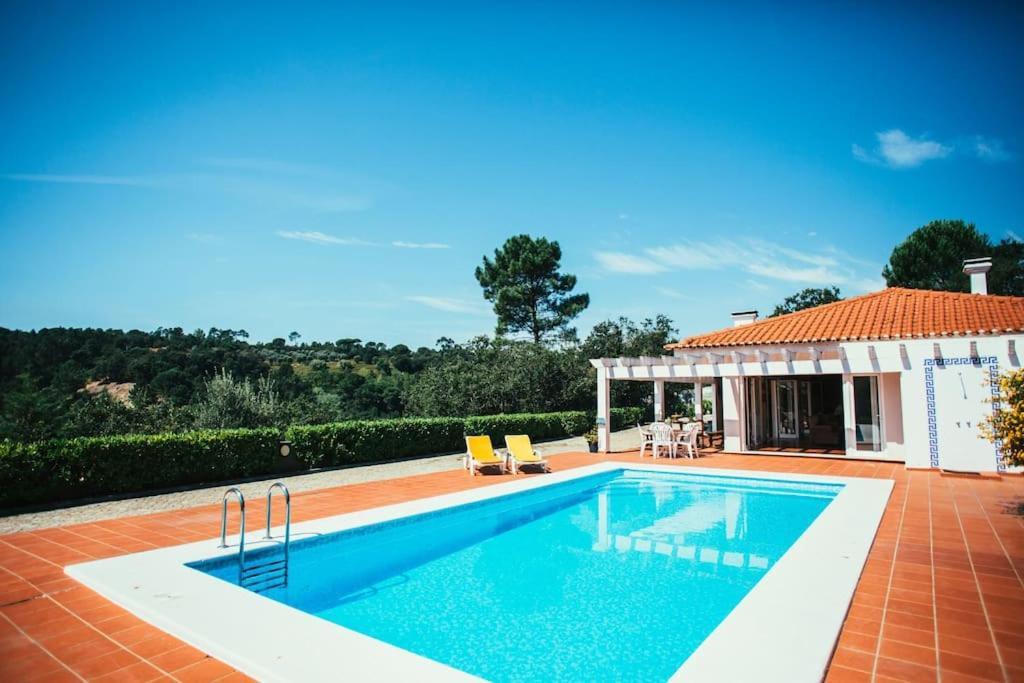 Villa Fatima-ourem - Quinta Da Luz - Breakfast Included *